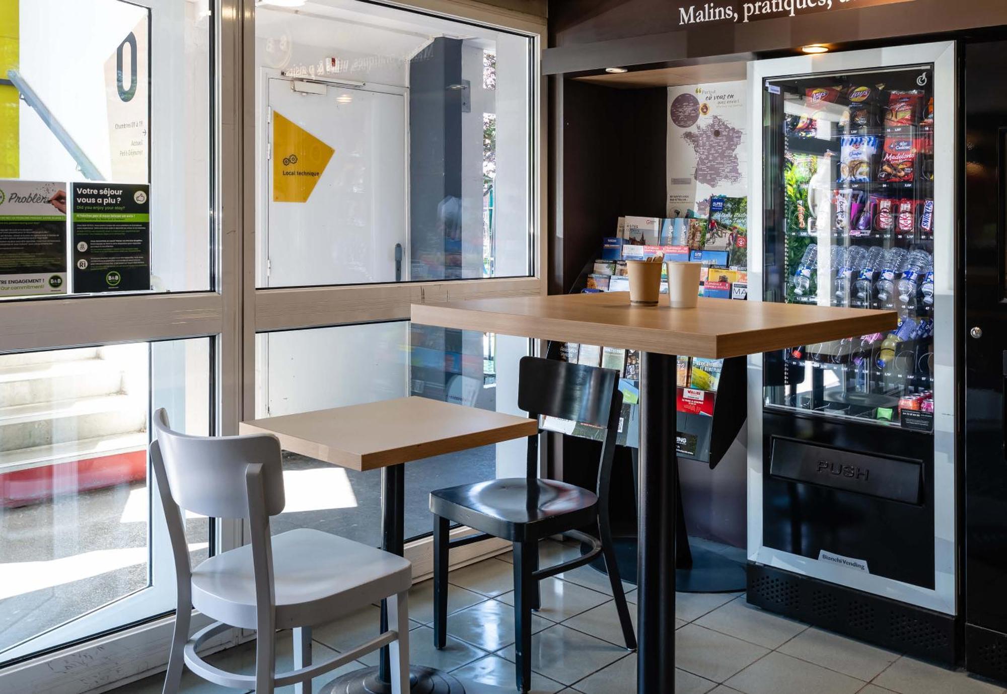 B&B Hotel Grenoble Universite 1 Gieres Ngoại thất bức ảnh